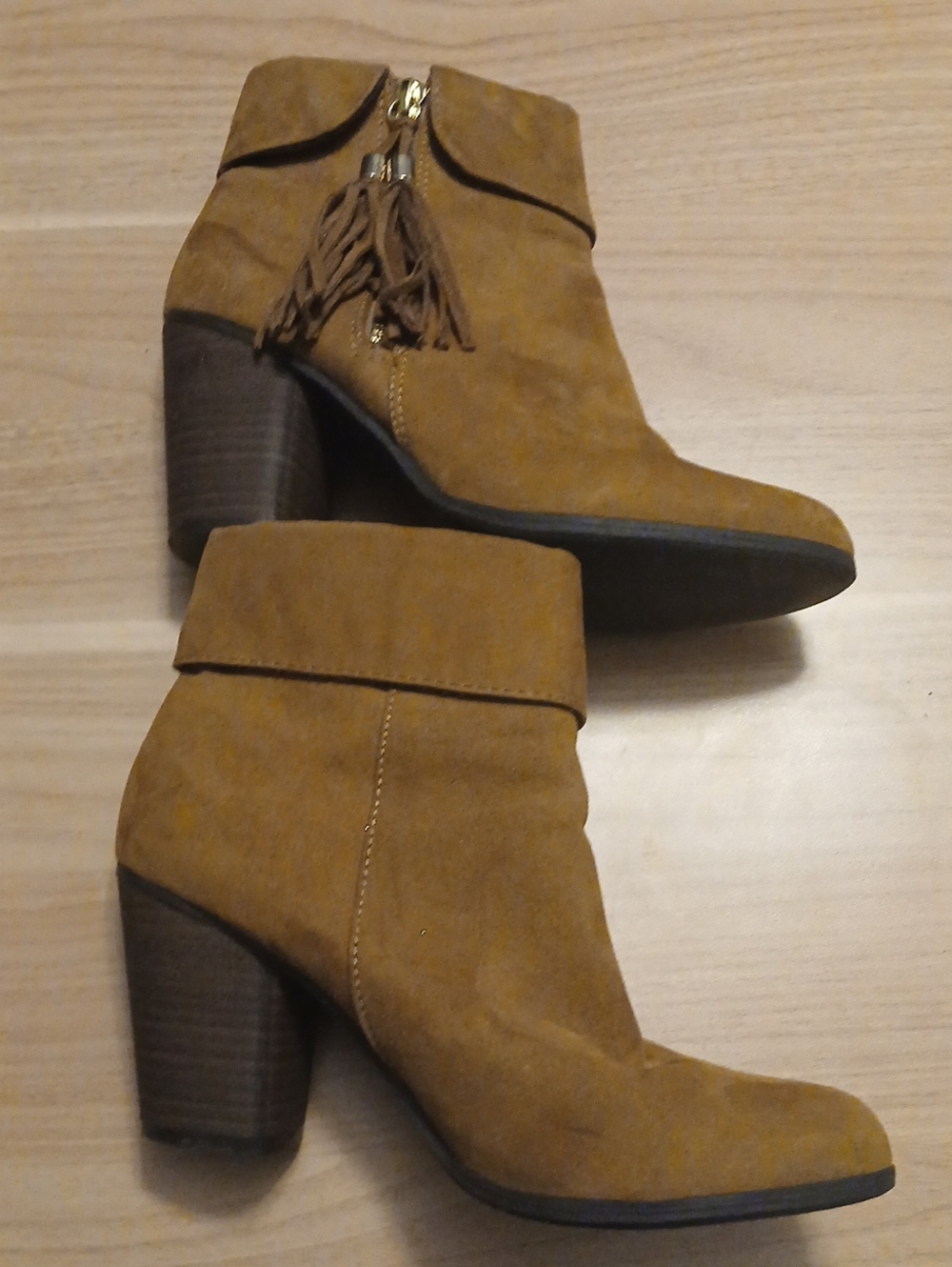 LC Lauren Conrad Tan Faux  Suede Fold-Over Ankle Booties with Tassel in Size 8